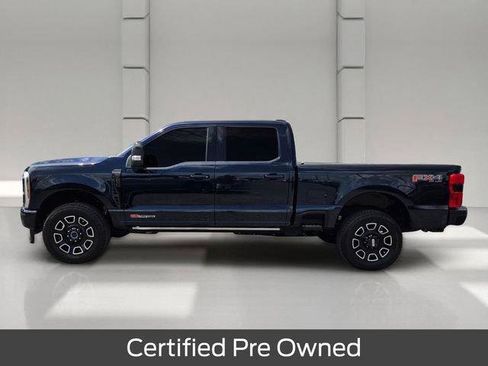 Used 2025 Ford F350 Platinum w/ FX4 Off-Road Package AWD/4WD image 2