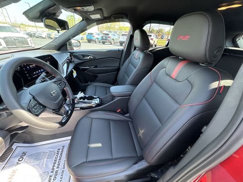 New 2026 Chevrolet Trax RS image 11