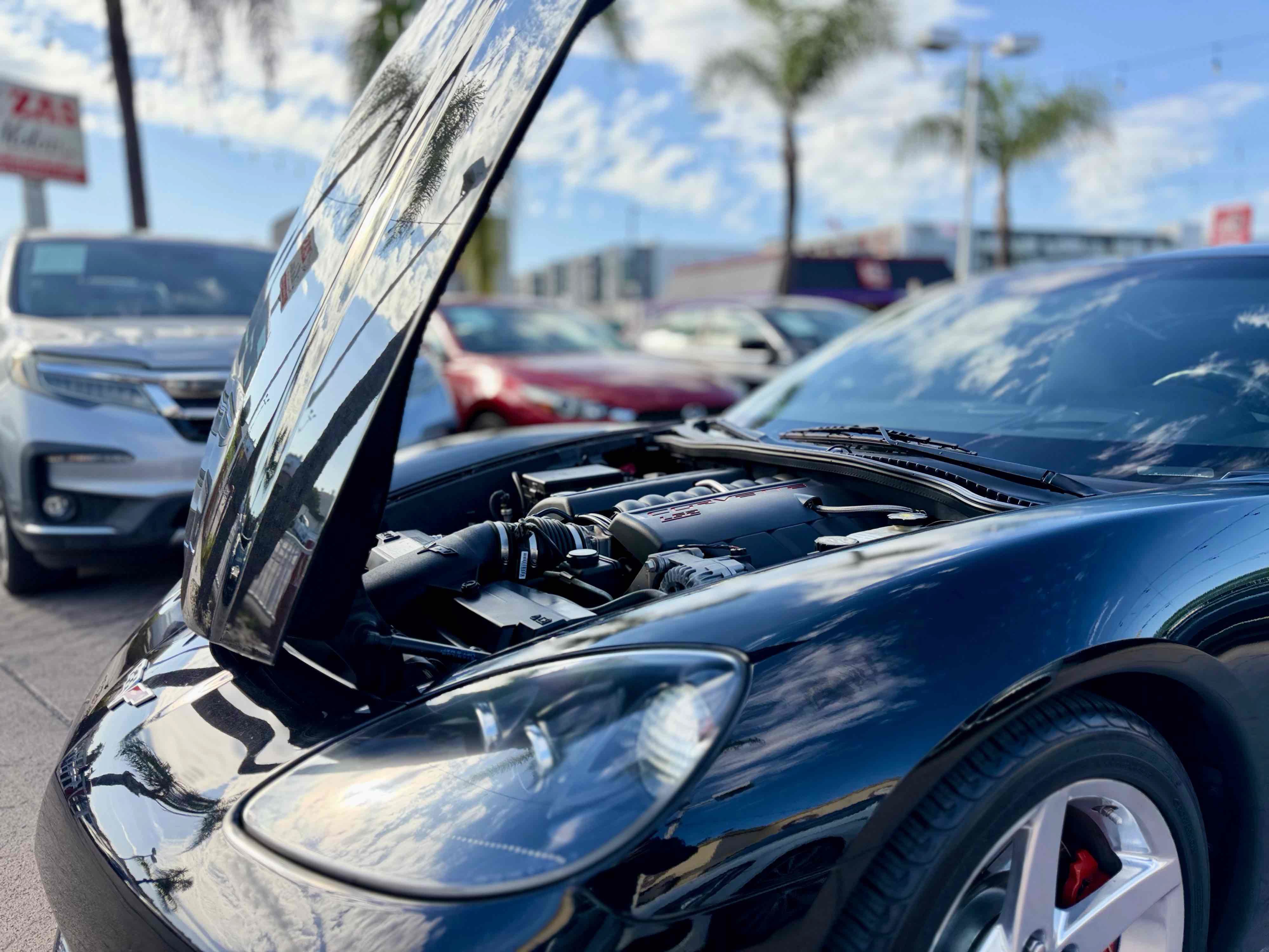Used 2005 Chevrolet Corvette Coupe w/ Preferred Equipment Group RWD image 10