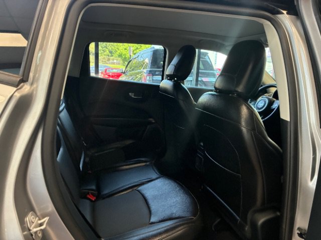Used 2019 Jeep Compass High Altitude AWD/4WD image 34