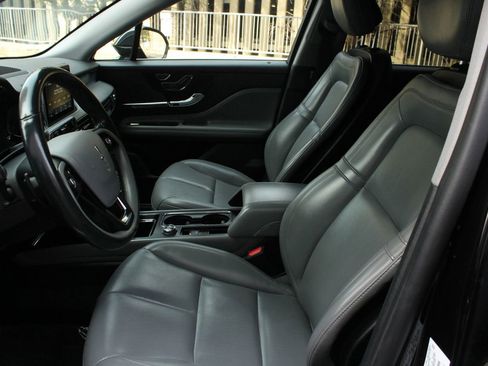 Used 2020 Lincoln Corsair AWD w/ Equipment Group 101A image 15