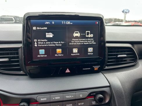 Used 2020 Hyundai Veloster 2.0 Premium image 24