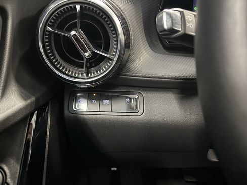 Used 2025 Chevrolet Equinox LT w/ Convenience Package II image 25