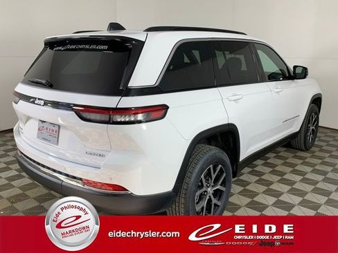 New 2025 Jeep Grand Cherokee Limited image 4