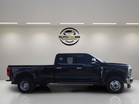 Used 2023 Ford F350 Lariat w/ Lariat Ultimate Package image 8