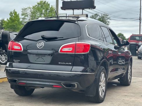 Used 2013 Buick Enclave Leather FWD image 6