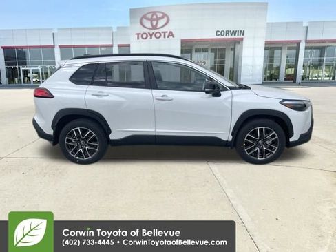 New 2026 Toyota Corolla Cross XLE image 6