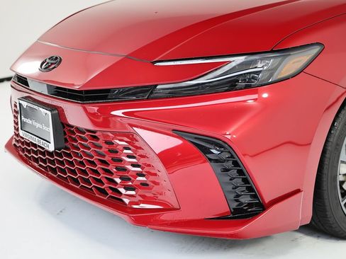 Used 2026 Toyota Camry XSE FWD image 11