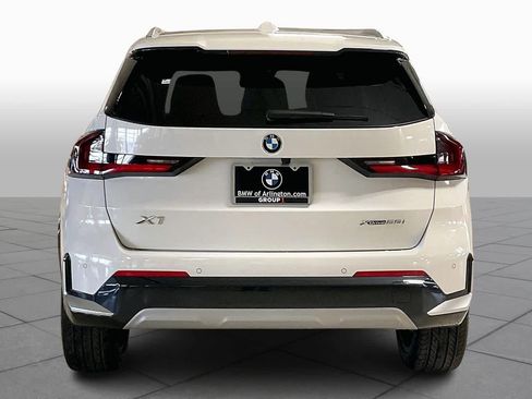 New 2026 BMW X1 xDrive28i w/ Convenience Package AWD/4WD image 4