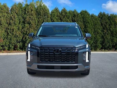 Used 2024 Hyundai Palisade SEL w/ Premium Package FWD image 2