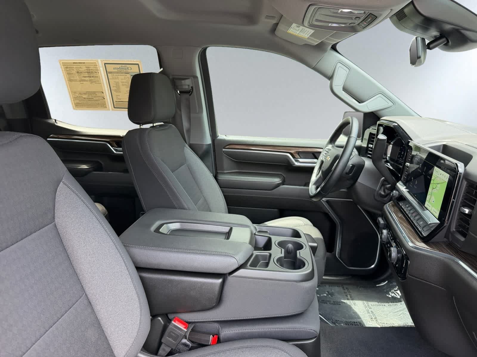Used 2025 Chevrolet Silverado 1500 LT AWD/4WD image 26