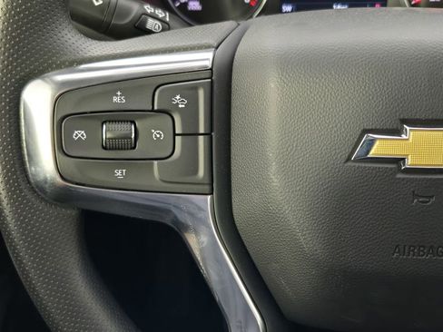 New 2025 Chevrolet Blazer LT w/ Convenience Package image 30