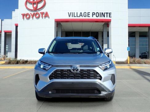 Certified 2025 Toyota RAV4 XLE image 10