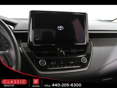 Certified 2024 Toyota Corolla LE image 9