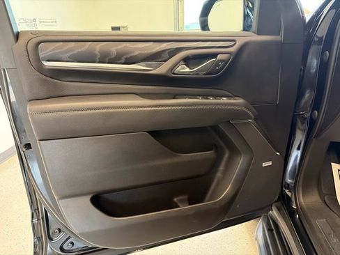 Used 2022 GMC Yukon Denali AWD/4WD image 49