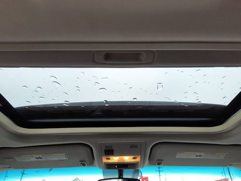 Used 2008 Chevrolet Avalanche LT image 22