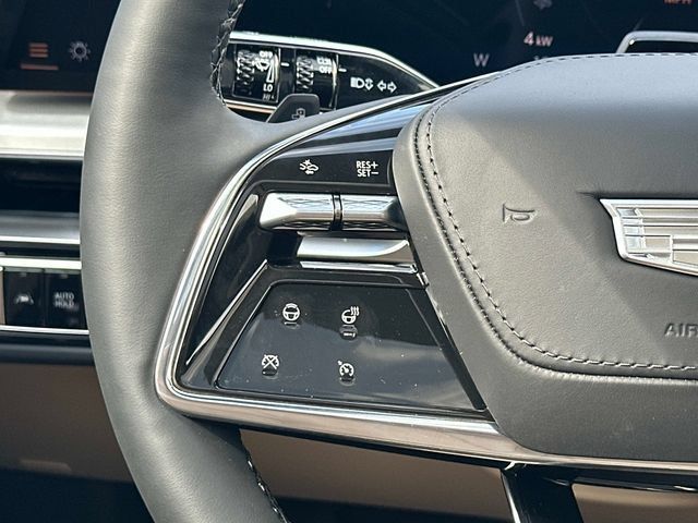 New 2026 Cadillac Lyriq Signature Sport w/ Nappa Leather Package AWD/4WD image 7