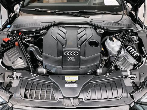 Used 2024 Audi A8 L 3.0T image 29