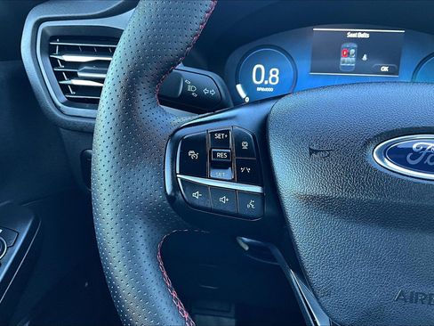 Used 2025 Ford Escape ST-Line Elite image 18