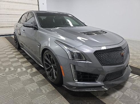 Used 2019 Cadillac CTS V w/ Luxury Package RWD image 3