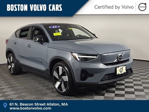 Certified 2023 Volvo C40 P8 Recharge Ultimate w/ Protection Package Premier AWD/4WD image 1