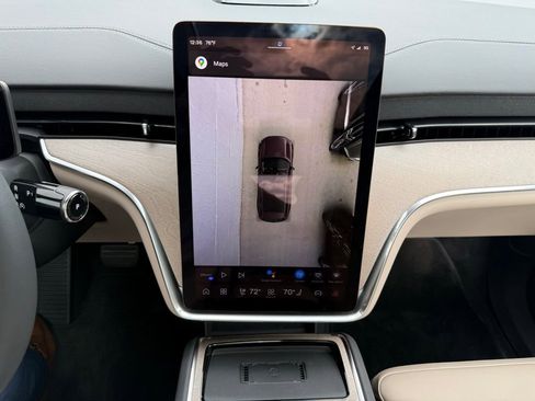 New 2025 Volvo EX90 Ultra image 21