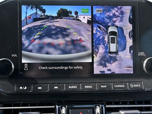 Used 2023 Nissan Pathfinder SL w/ SL Premium Package image 34