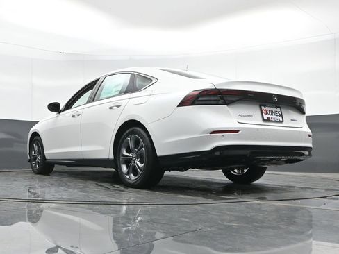 New 2025 Honda Accord EX-L image 45