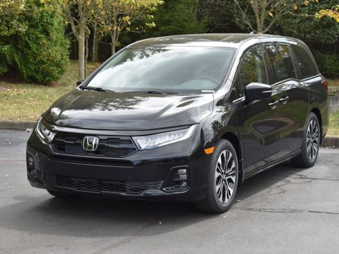 New 2026 Honda Odyssey Elite image 3