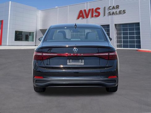 Used 2025 Volkswagen Jetta Sport FWD image 7