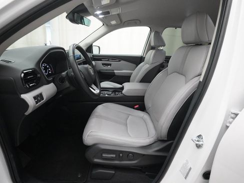 Certified 2024 Honda Pilot EX-L image 7