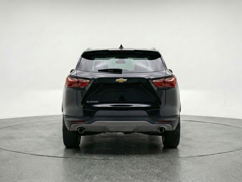 Used 2025 Chevrolet Blazer LT image 7