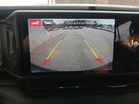 Used 2024 Jeep Wrangler High Altitude AWD/4WD image 43