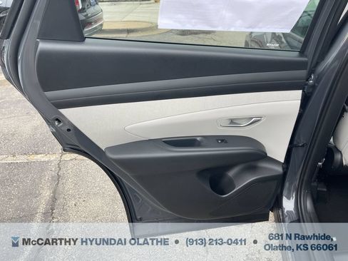 Used 2025 Hyundai Tucson SEL FWD image 25