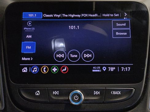 Used 2022 Chevrolet Malibu LT FWD image 25
