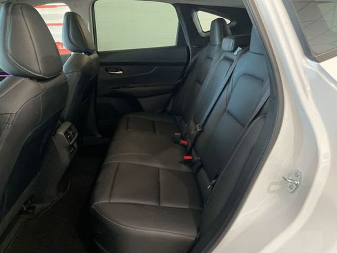 Used 2025 Nissan Murano SL AWD/4WD image 13