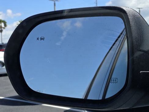 New 2026 Chevrolet Traverse LT w/ Driver Confidence Package image 14