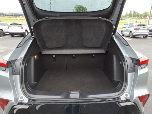 Used 2025 Buick Envista Sport Touring w/ Convenience I Package FWD image 6