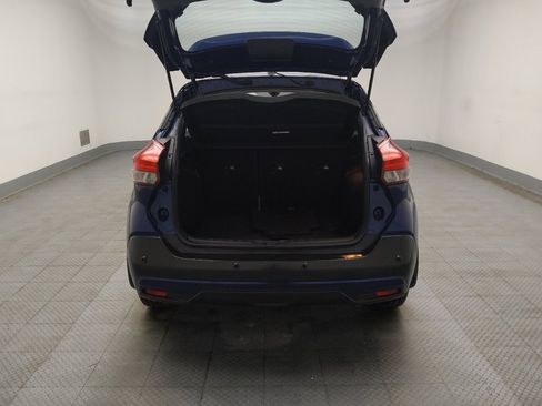 Used 2020 Nissan Kicks SR w/ SR Premium Package image 29