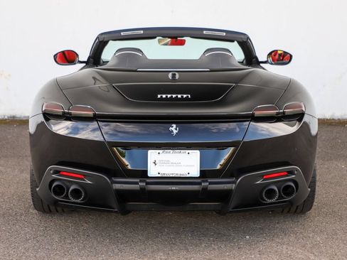 Certified 2025 Ferrari Roma Spider RWD image 7