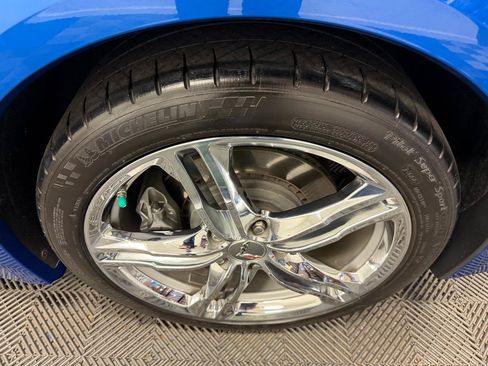 Used 2016 Chevrolet Corvette Stingray Coupe w/ 2LT Preferred Equipment Group RWD image 31