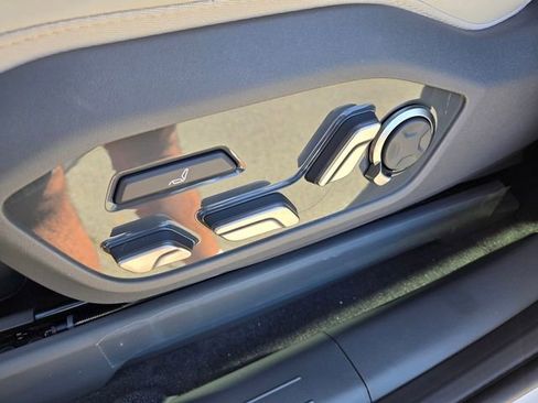 New 2026 Kia EV9 GT-Line image 25