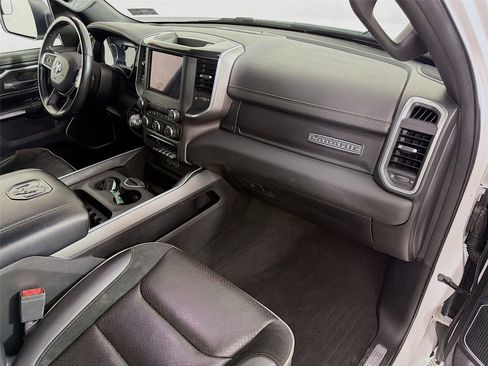 Used 2021 RAM 1500 Laramie w/ Sport Appearance Package AWD/4WD image 31
