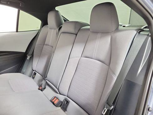 Used 2024 Toyota Corolla SE FWD image 11