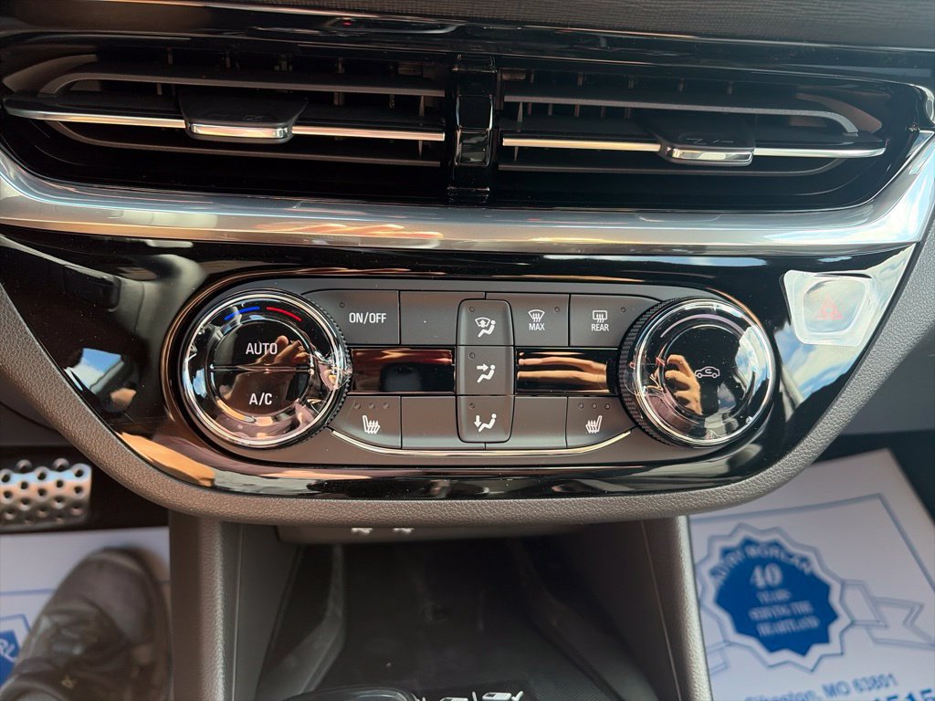 New 2026 Buick Envista Sport Touring w/ Convenience I Package FWD image 23