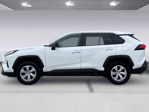 Used 2024 Toyota RAV4 LE image 6