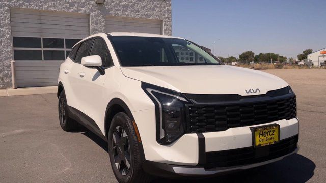 Used 2026 Kia Sportage LX AWD/4WD image 4
