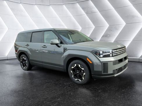 New 2026 Hyundai Santa Fe SE image 2