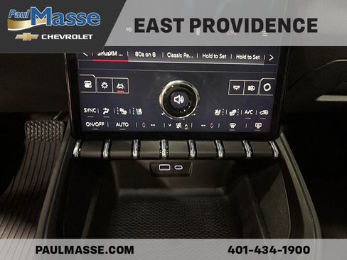 Used 2026 GMC Terrain AT4 w/ Convenience Package III AWD/4WD image 15