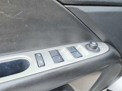 Used 2012 Ford Fusion SEL image 38